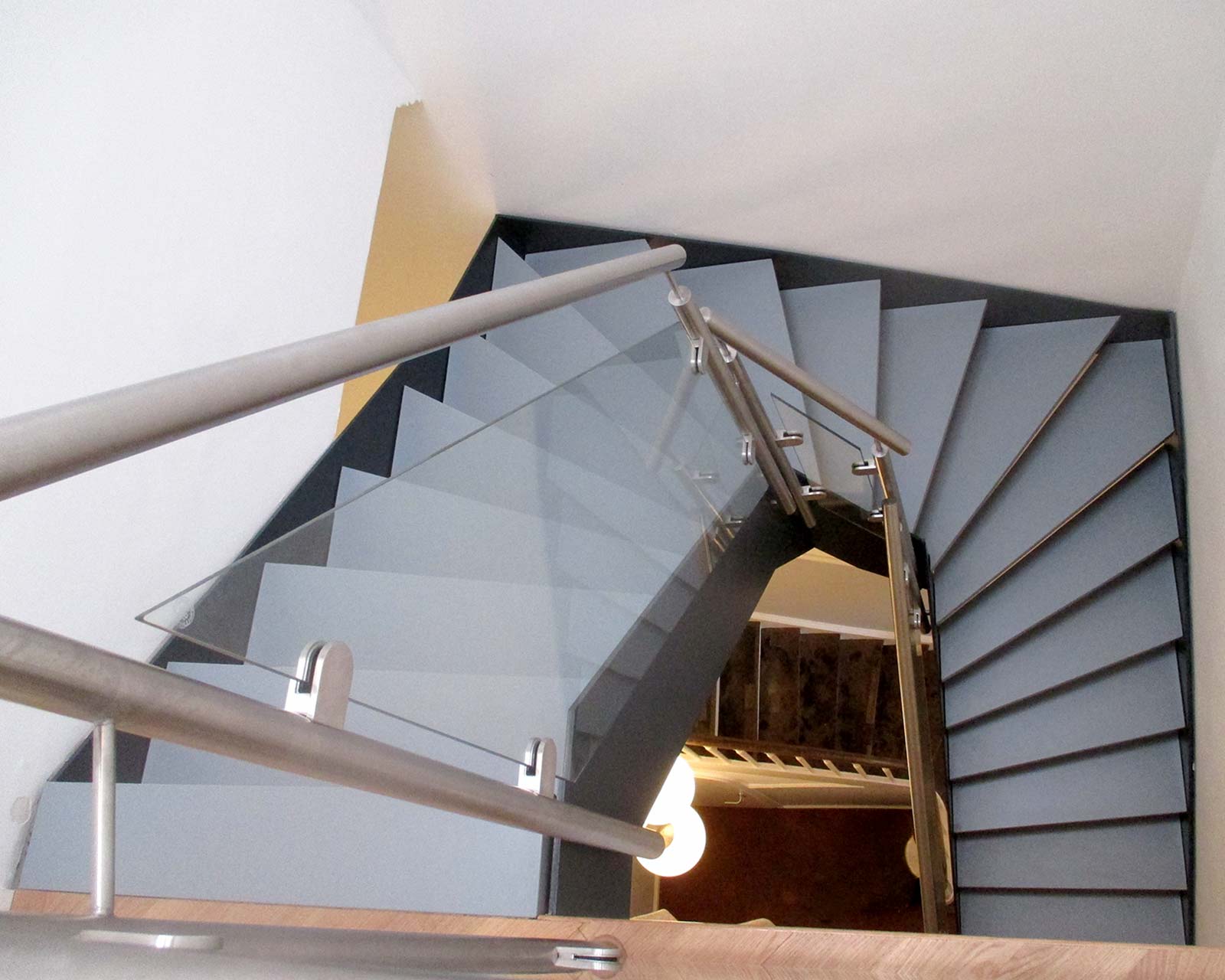 Alte Treppe? Wie neu! Stufen schnell ersetzt